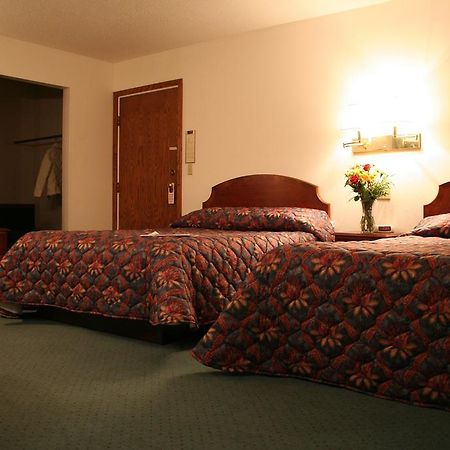 University Inn Cedar Falls Pokoj fotografie